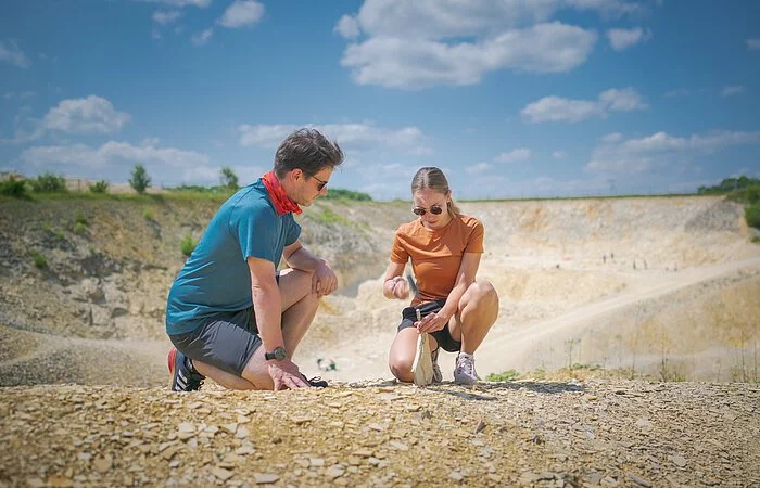 Fossilien suchen im Steinbruch Blumenberg